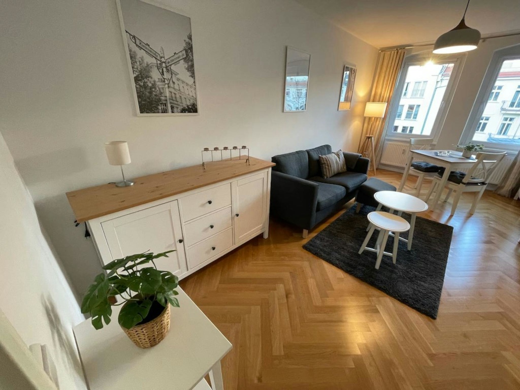 Brunnenstraße, Berlin – Brunnenstraße, 10115 Berlin Mitte – Vorschaubild 6