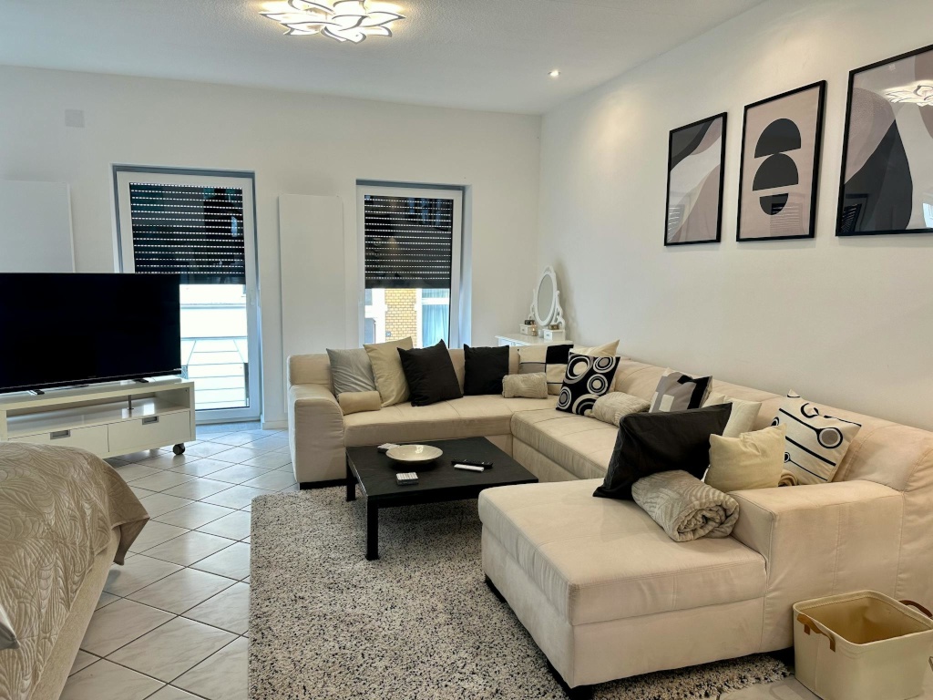 Mauenheimer Straße, Köln – Mauenheimer Straße, 50733 Köln Nippes – Vorschaubild 7