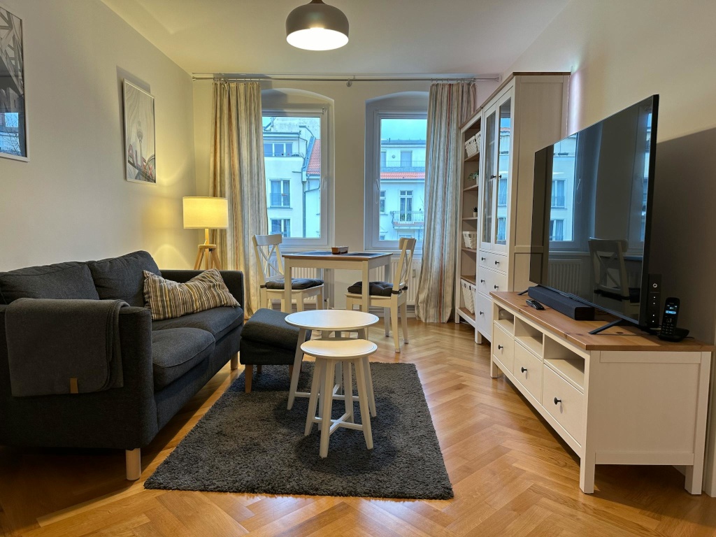 Brunnenstraße, Berlin – Brunnenstraße, 10115 Berlin Mitte – Vorschaubild 2