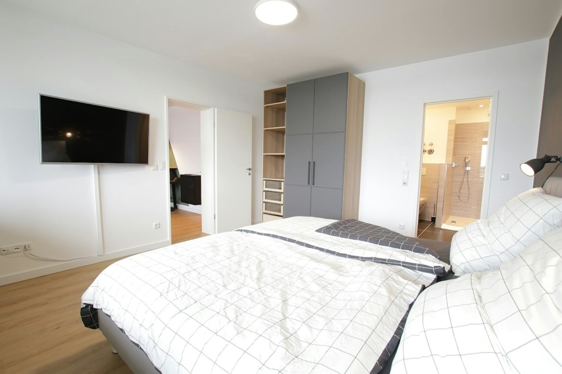 Konrad-Adenauer-Ufer, Köln – Konrad-Adenauer-Ufer, 50668 Köln Altstadt-Nord – Vorschaubild 9