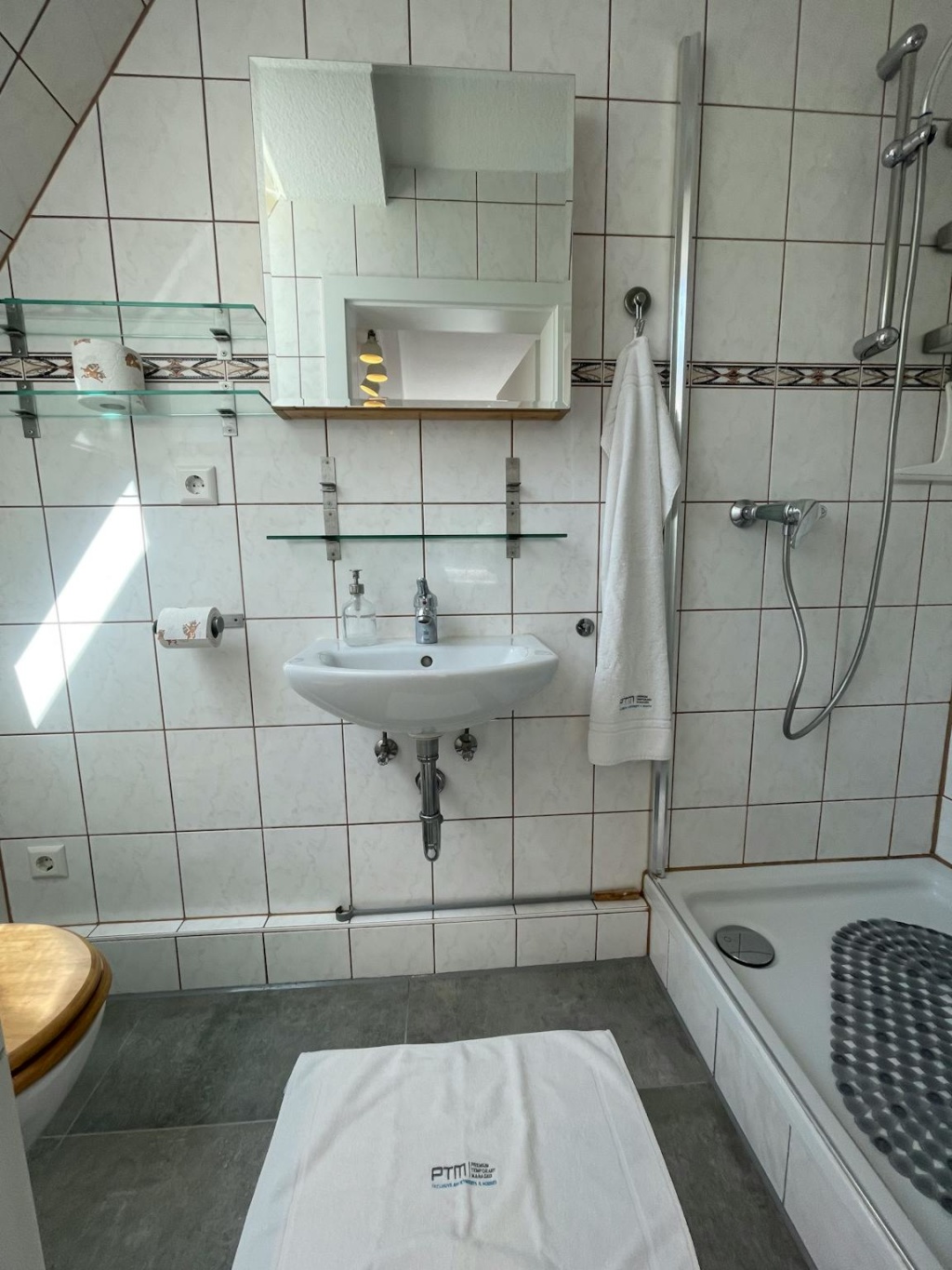 Ulmer Straße, Stuttgart – Ulmer Straße, 70327 Stuttgart Hedelfingen – Vorschaubild 5