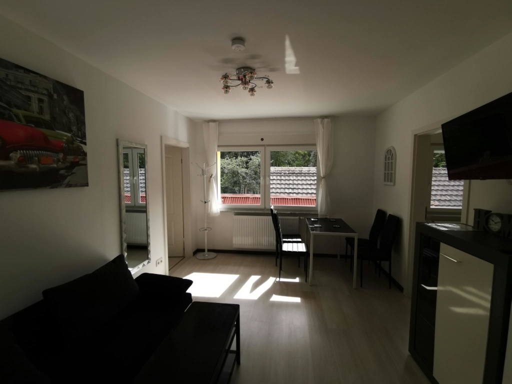 Ebereschenweg, Köln – Ebereschenweg, 51147 Köln Eil – Vorschaubild 2