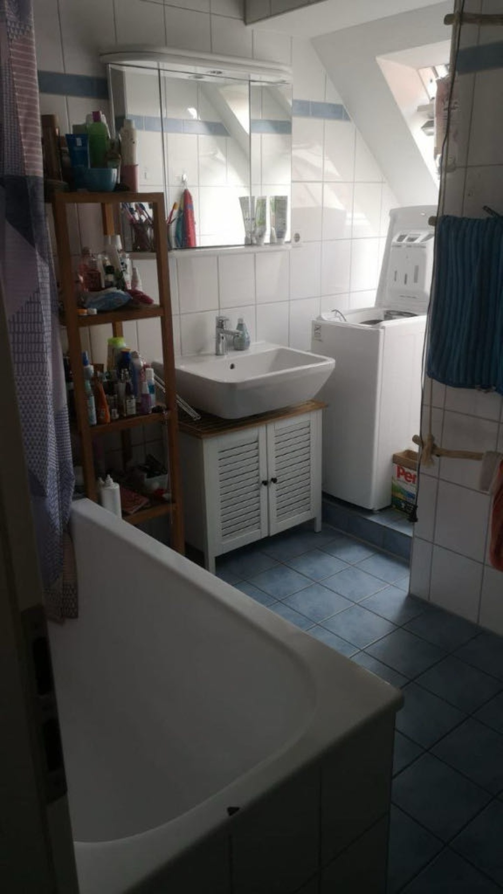 Flatshare Pluggendorf Scharnhorststraße - das große Bad