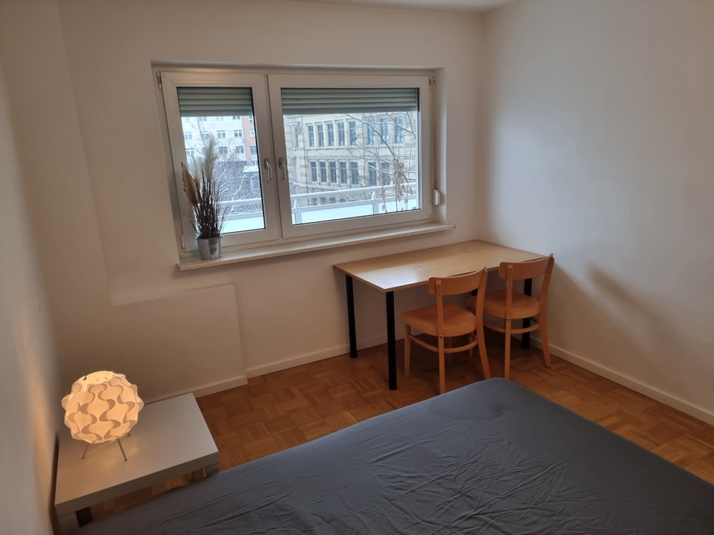 Habitación en WG Mitte Danneckerstraße - Zimmer Perspektive 3