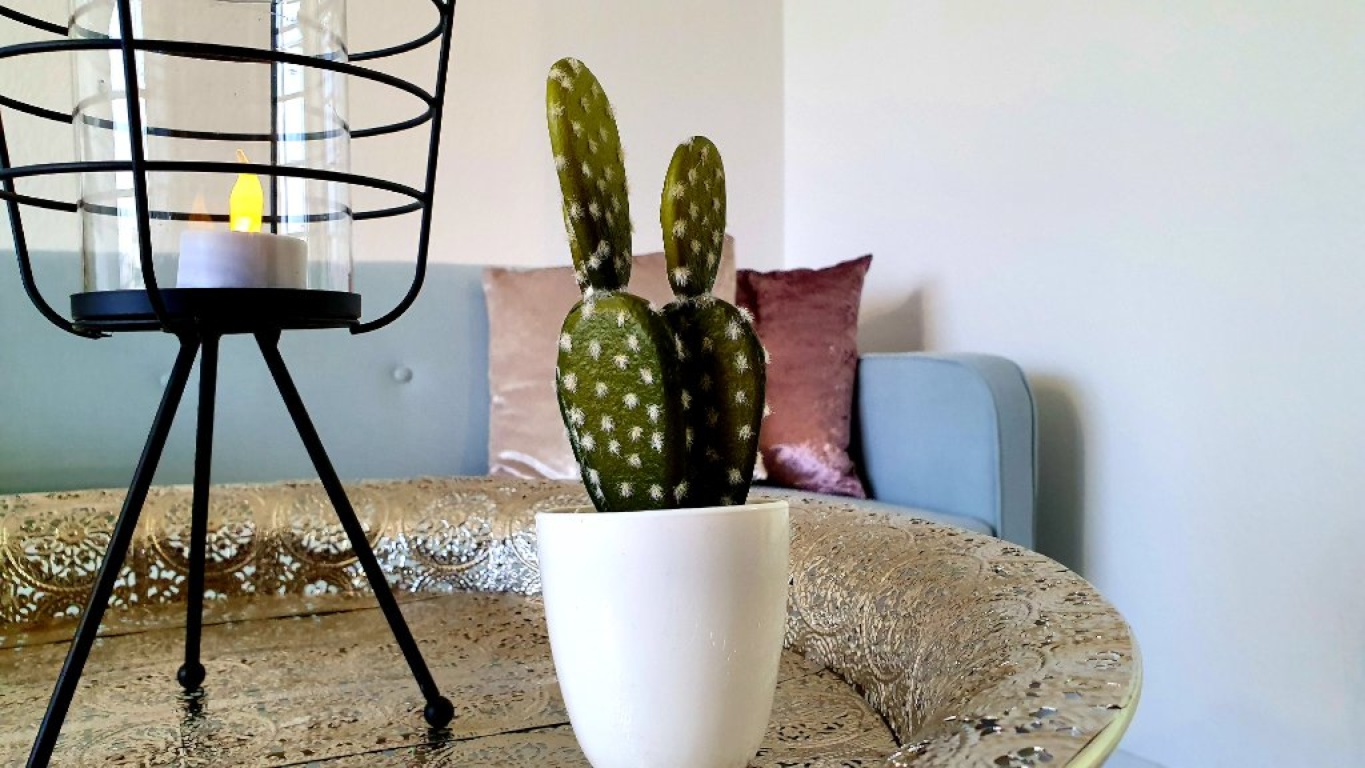 🏢 Skyline-Blick & Neckarwiese: Modernes Business-Studio für Professionals | Waschmaschine 🧺 + Parken 🚗 | All-Inclusive – 68161 Mannheim Neckarstadt – Vorschaubild 6