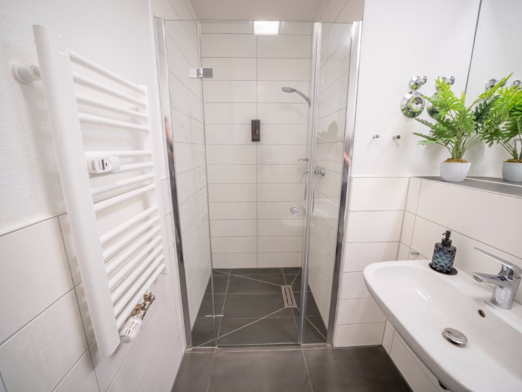 Modernes City-Studio am Hbf | Home-Office 💻 | All-Inclusive – 68165 Mannheim Schwetzingerstadt – Vorschaubild 13