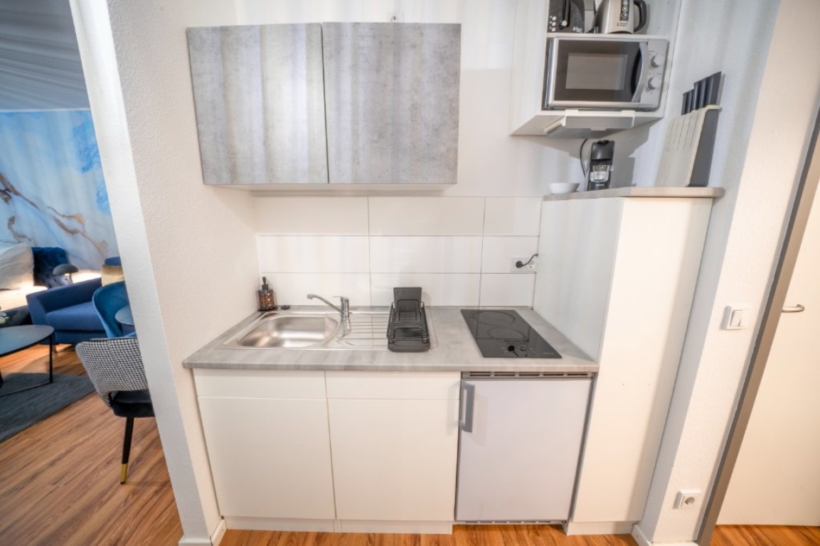 Modernes City-Studio am Hbf | Home-Office 💻 | All-Inclusive – 68165 Mannheim Schwetzingerstadt – Vorschaubild 10