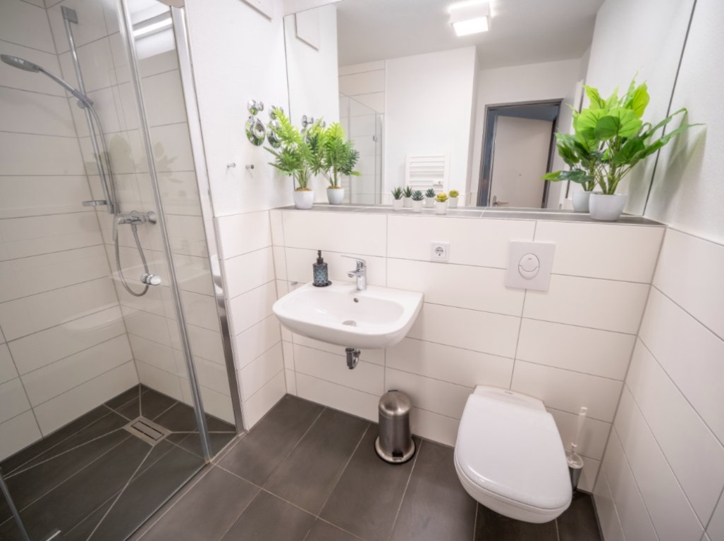 Modernes City-Studio am Hbf | Home-Office 💻 | All-Inclusive – 68165 Mannheim Schwetzingerstadt – Vorschaubild 11