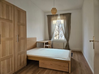 Ad image: Neu und stilvoll möbliert - WG-Zimmer für Studis - seid die Ersten!