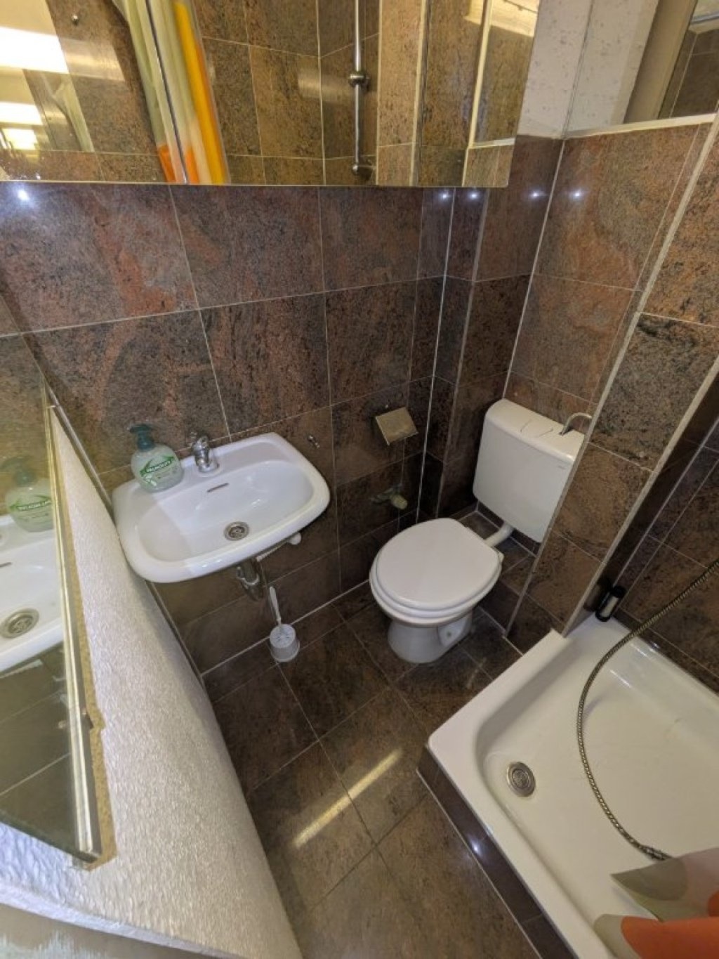 Rheinblick-Apartment/möbliert/30 Sek. zum Rhein/ – Deutz-Mülheimer Str., 51063 Köln Mülheim – Vorschaubild 12