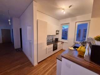 Anzeigenbild: Große Wohnung für einen Monat verfügbar