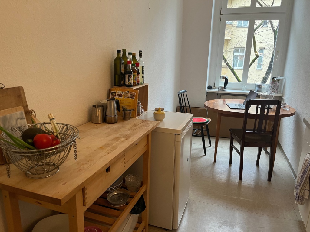 Einzimmerwohnung Neukölln, mit Balkon, möbliert, eineinhalb Monate, August und September, Einzug zum 15.8., felxibel – Nogatstraße, 12051 Berlin Neukölln – Vorschaubild 7