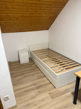 Imagen del anuncio: WG Zimmer in einem freistehenden Einfamilienhaus