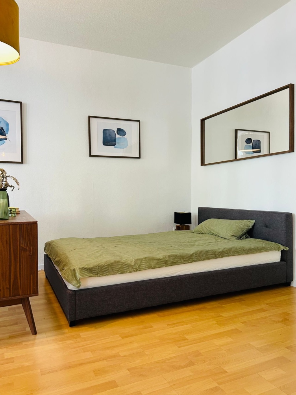 Vollmöbliertes Appartement mit EBK am Volksgarten – 40227 Düsseldorf Oberbilk – Vorschaubild 8