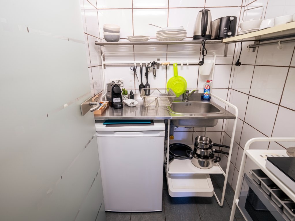 Helle 2-Zimmer-Whg mit Balkon & Parkplatz 🚗 | Schwetzingerstadt | Vollmöbliert | All-Inclusive – 68165 Mannheim Schwetzingerstadt – Vorschaubild 8