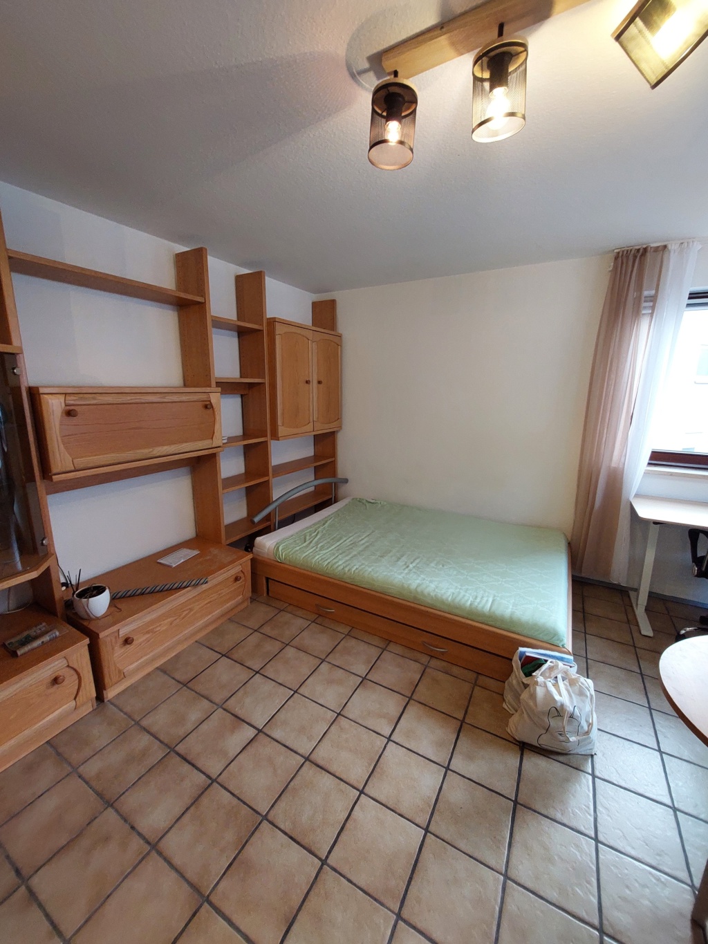Very Bright, Modernized, furnished 1-room student apartment directly at TH Ohm – Herrnstraße 16, 90489 Nürnberg Wöhrd – Vorschaubild 2