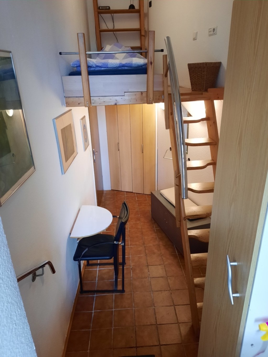 Rheinblick-Apartment/möbliert/30 Sek. zum Rhein/ – Deutz-Mülheimer Str., 51063 Köln Mülheim – Vorschaubild 4