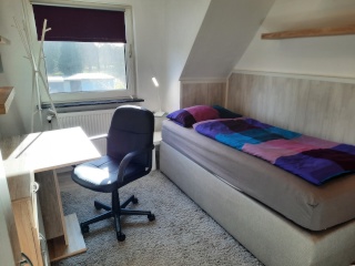 Anzeigenbild: Wohnen auf Zeit - WG- Zimmer