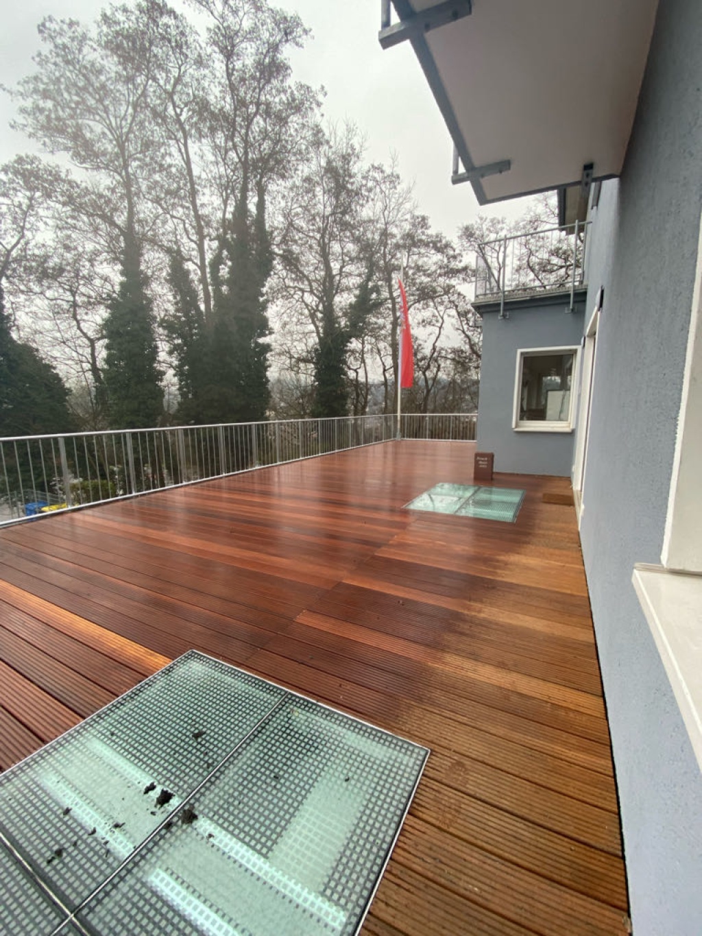 WG-Zimmer Kernstadt Großseelheimerstraße  1 - 80 m2 Terrasse