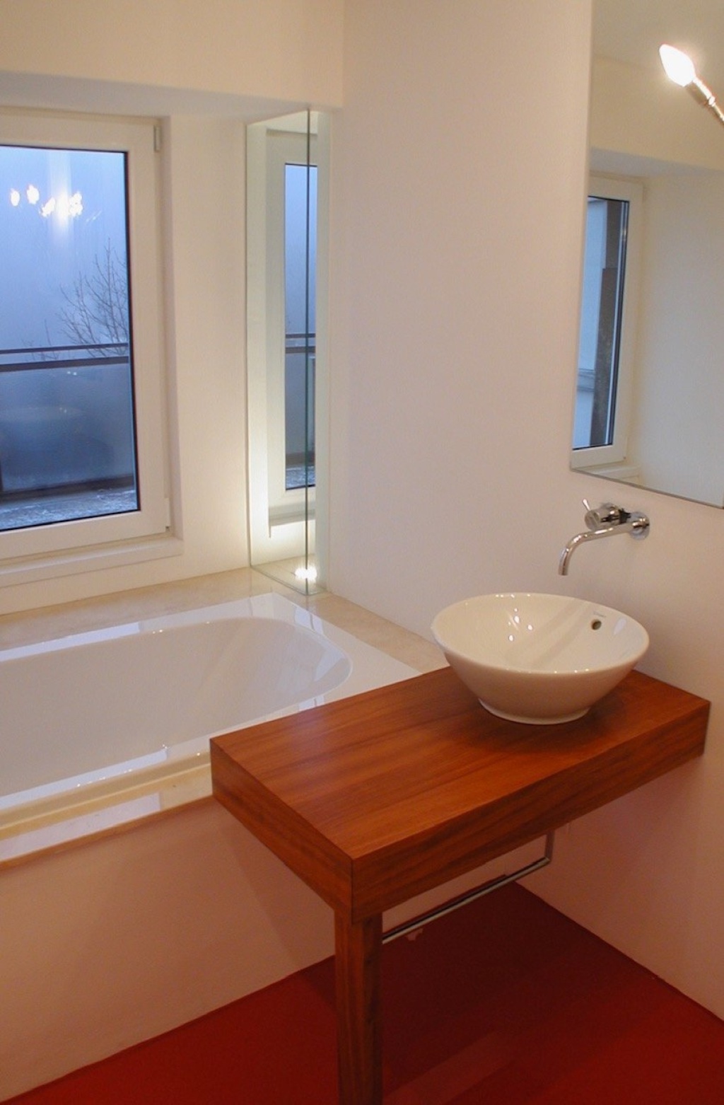 Flat Elberfeld Egenstrasse - Bad mit Badewanne
