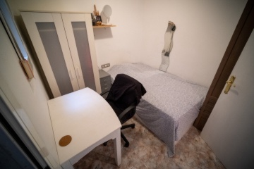 Imagen del anuncio: Zimmer in ruhiger Wohnung mitten in poble Sec zu vermieten
