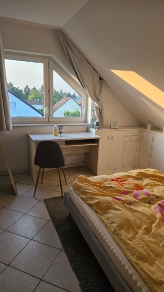 Imagen del anuncio: WG-Zimmer für Referendare - große helle Wohnung mit Fußbodenheizung