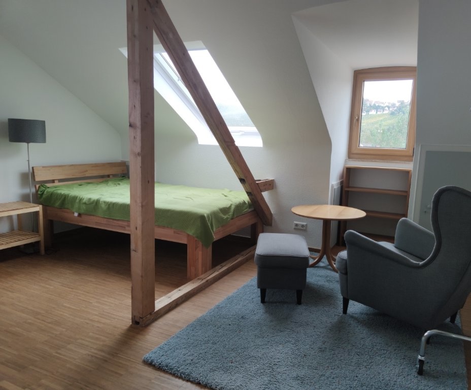 Komplettkosten: helle 3,5-Zimmer-Wohnung in S-Untertürkheim – Im Häldle, 70327 Stuttgart Stuttgart-Untertürkheim – Vorschaubild 3