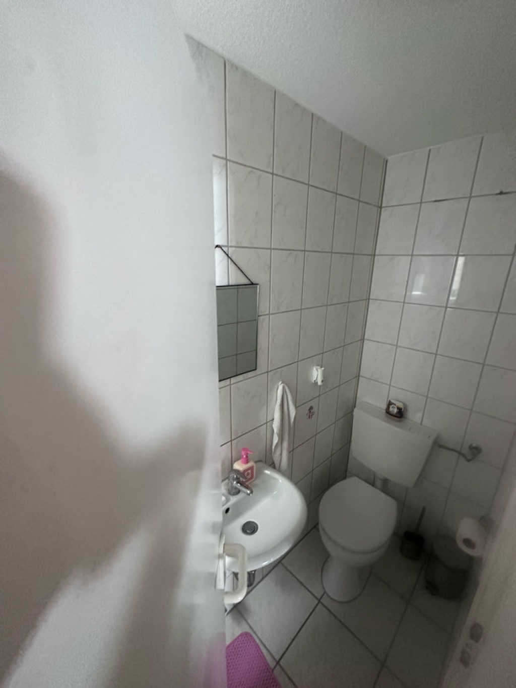 WG-Zimmer Marktplatz Herrnstraße 28 - Gäste WC