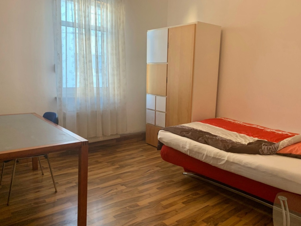 Habitación en WG Zuffenhausen Schwieberdingerstr.  51 - foto 7