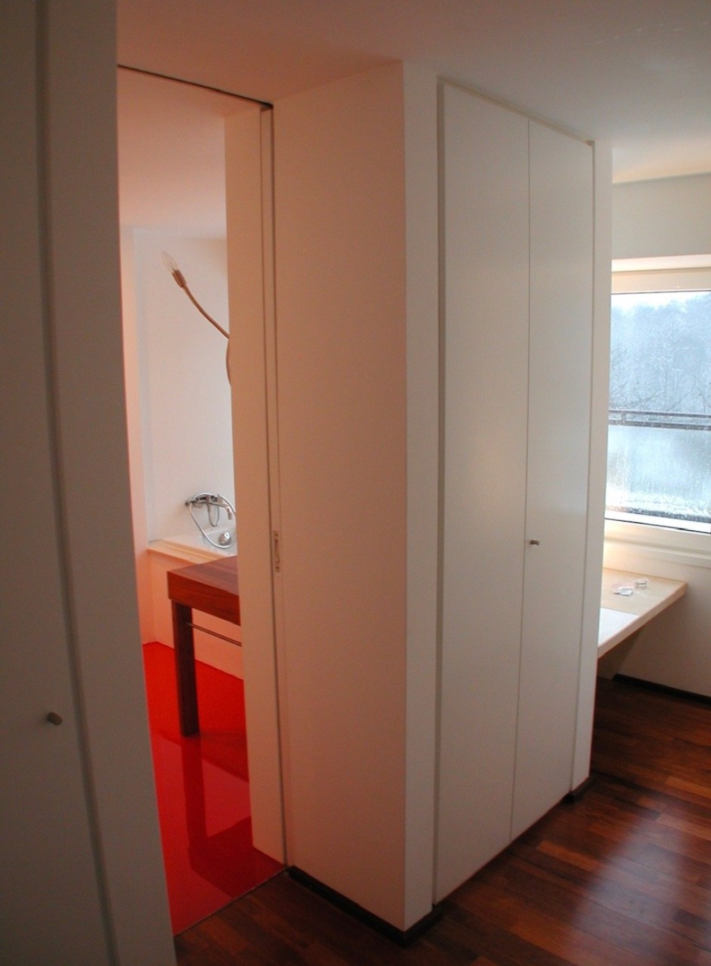 Flat Elberfeld Egenstrasse - Ankleide mit Ablage oder Schminktisch
