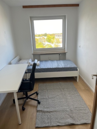 Anzeigenbild: möbliertes WG-Zimmer inkl. Strom und Internet