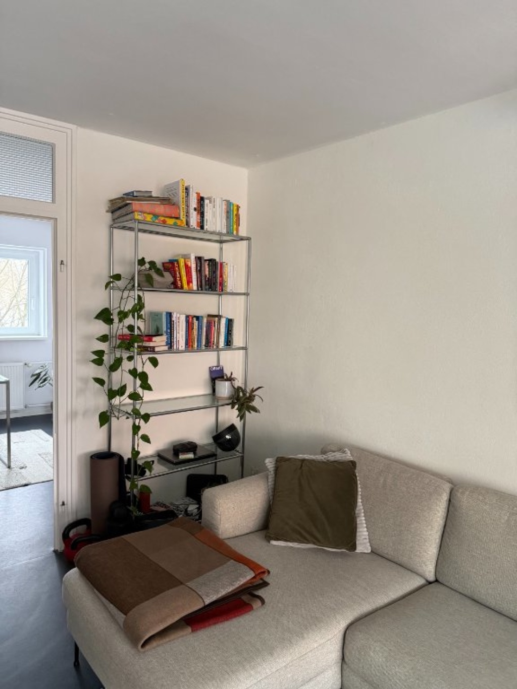 Traumhafte 4-Zi-Wohnung, 1 Min. zum Mauerpark – Home-Office, Gym, Klavier | 01.11.26–31.01.27 – Graunstraße 1, 13355 Berlin Mitte – Vorschaubild 3