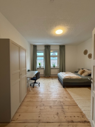 Anzeigenbild: Wunderschöne Zimmer in Altbau WG - zum verlieben!