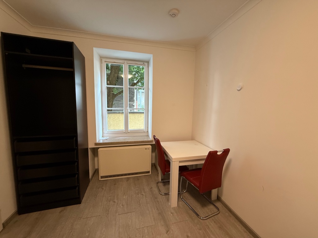 Möblierte Einzimmerwohnung im Glockenbachviertel | All-inclusive-Miete mit WLAN und Strom – 80469 München Ludwigsvorstadt-Isarvorstadt – Vorschaubild 3