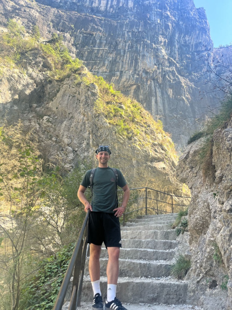 Imagen del anuncio: Ich suche liebenswerte WG :)