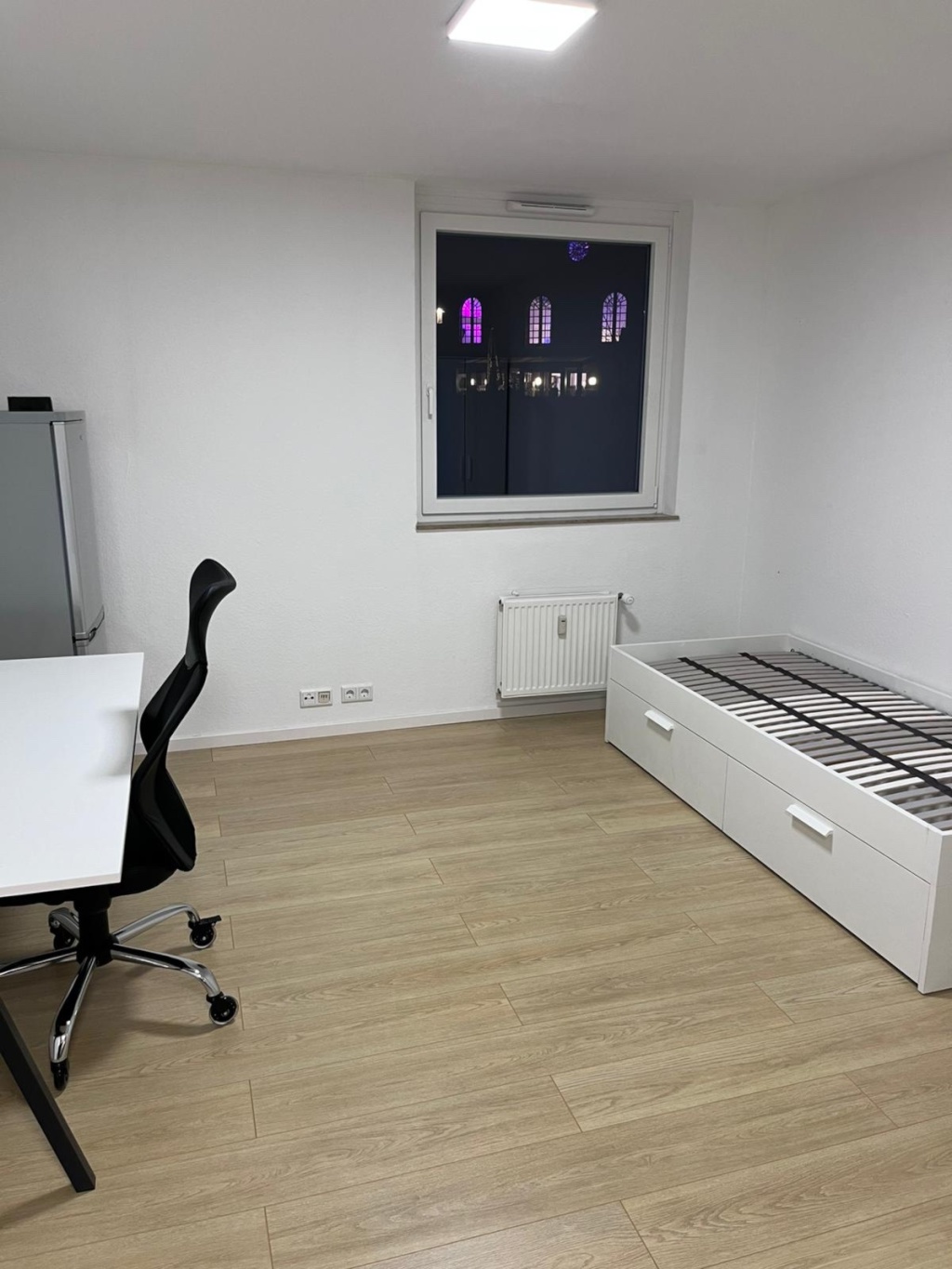 Moderne 1 Zimmerwohung in Uni Nähe