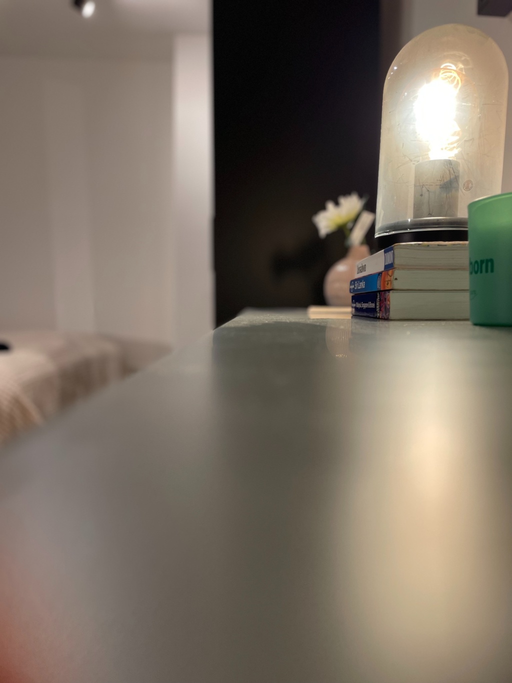 Erstbezug nach Luxus-Sanierung – Design trifft Komfort I Möbliertes Studio Apartment I Neue Einbauküche – Flensburger Straße 12, 24106 Kiel Wik – Vorschaubild 4