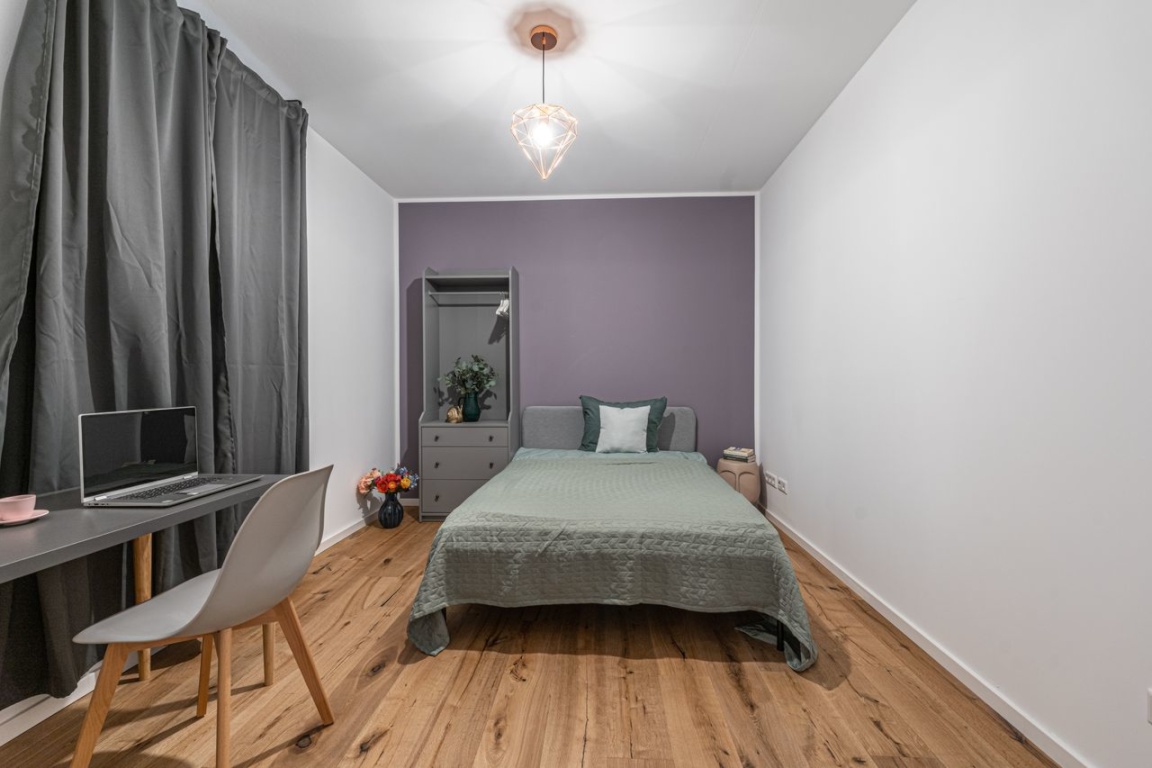 Modernes Zimmer in ruhiger Wohngegend in der Cunostraße