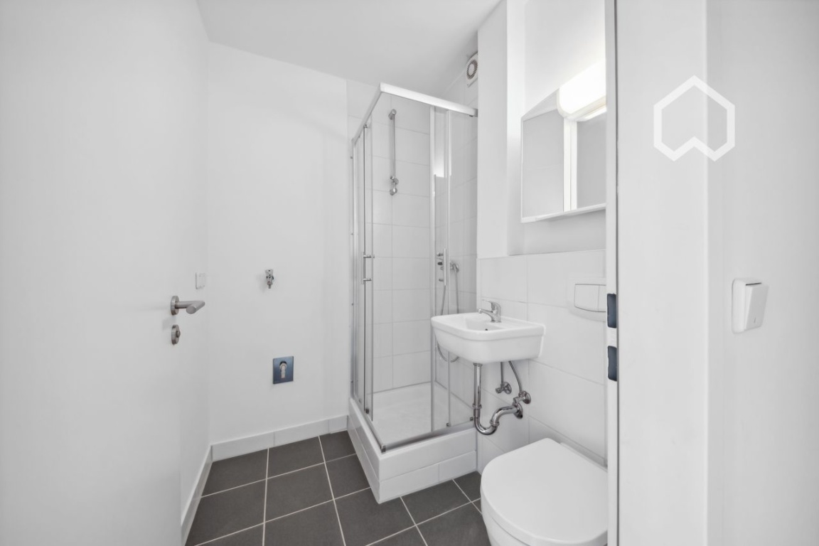 Co-Living: Eine helle, sehr modern und neuwertig eingerichtete Wohnung nahe Alster – Ifflandstraße, 22087 Hamburg – Vorschaubild 11