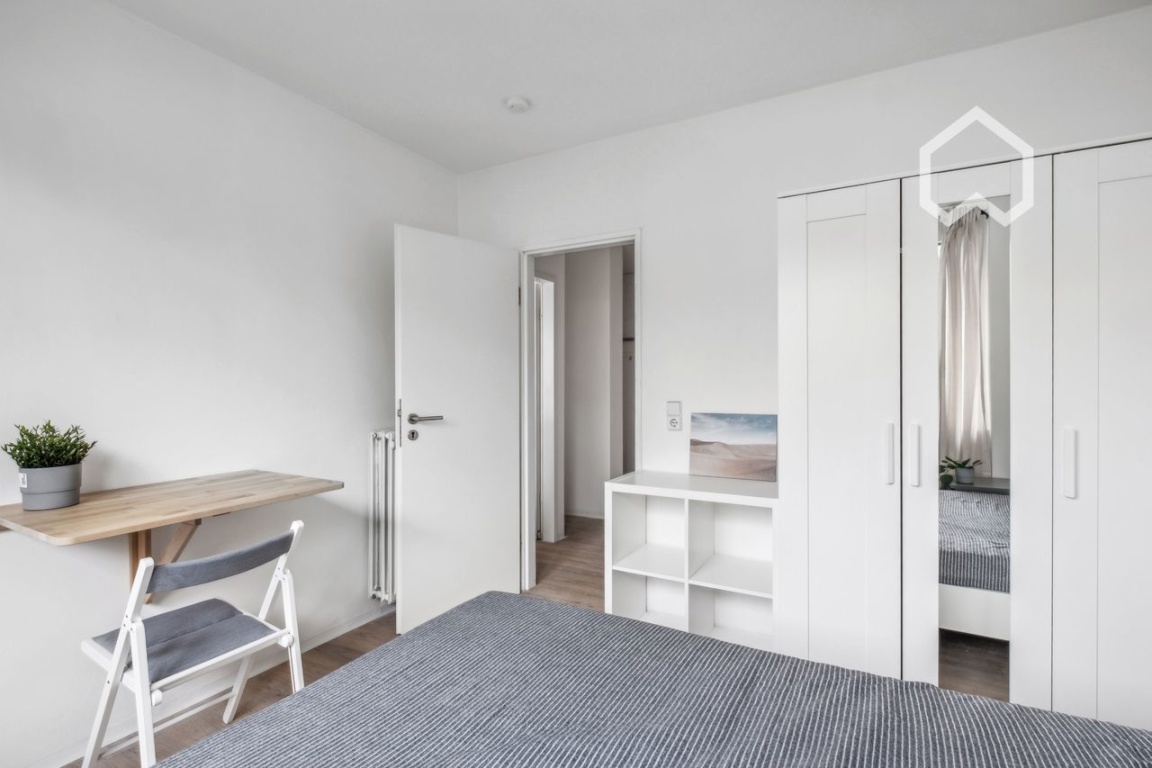 Co-Living: Eine helle, sehr modern und neuwertig eingerichtete Wohnung nahe Alster – Ifflandstraße, 22087 Hamburg – Vorschaubild 2