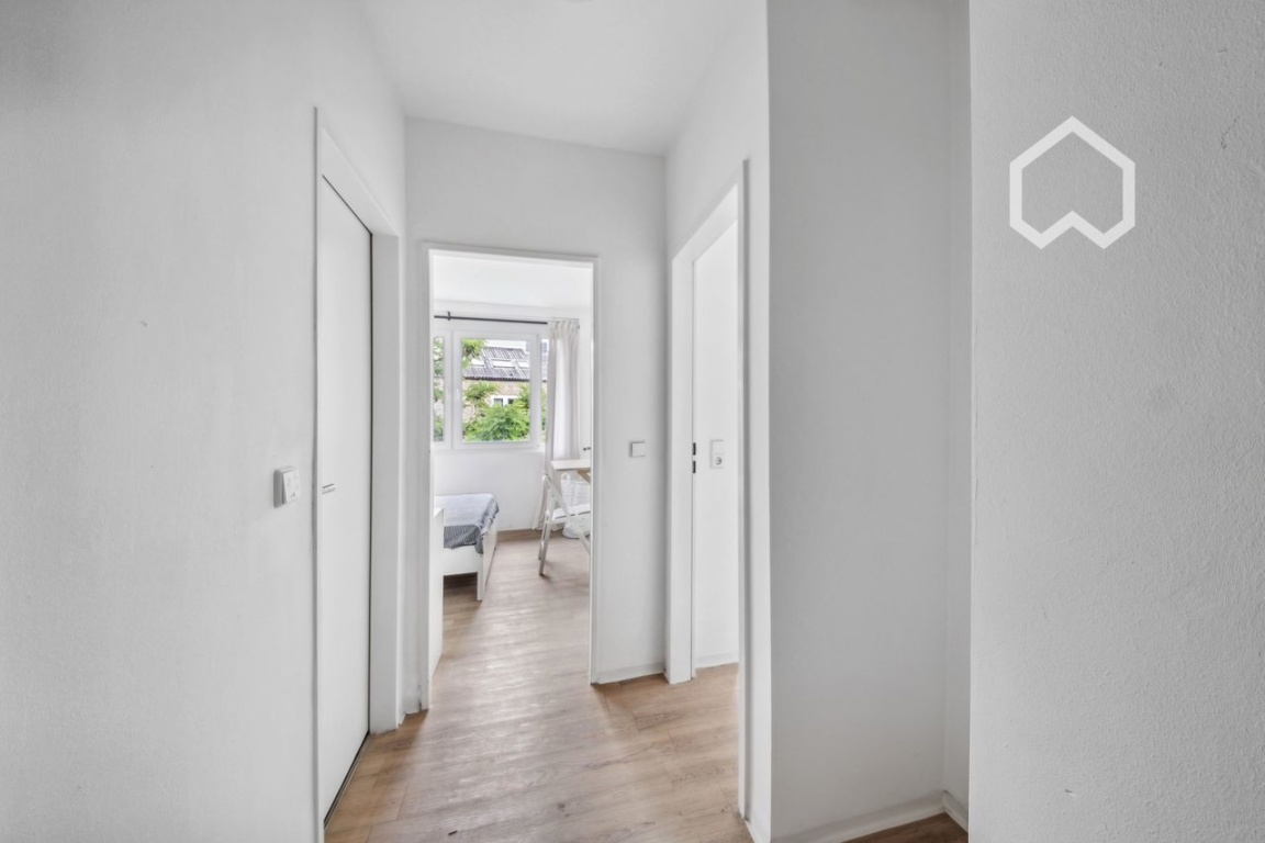 Co-Living: Eine helle, sehr modern und neuwertig eingerichtete Wohnung nahe Alster – Ifflandstraße, 22087 Hamburg – Vorschaubild 17