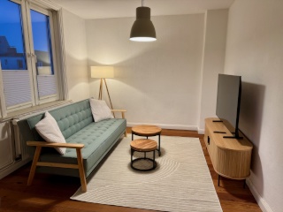 Ad image: HyggeStay | zentral | Doppelbett +1 | Arbeitsplatz | highspeed WiFi | charmant & modern