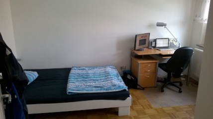 Anzeigenbild: Möbliertes Zimmer in 4er WG, Terasse, ideal gelegen für CAMPUS AUDI LIDL KAUFLAND BECHTLE