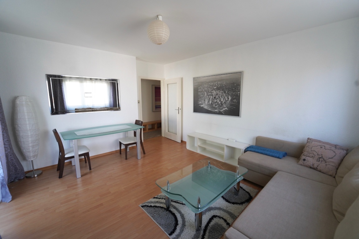 Möblierte 2-Zimmer Wohnung mit Balkon am Killesberg – Leiblweg 42, 70192 Stuttgart Nord – Vorschaubild 2