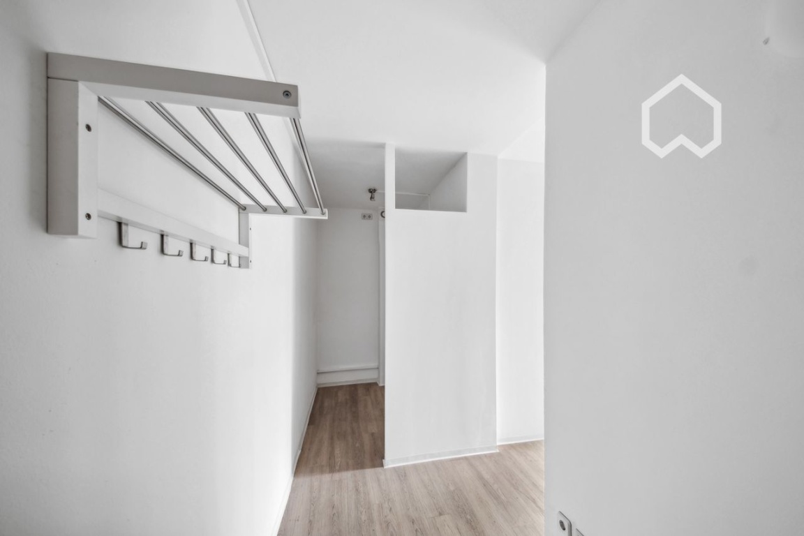Co-Living: Eine helle, sehr modern und neuwertig eingerichtete Wohnung nahe Alster – Ifflandstraße, 22087 Hamburg – Vorschaubild 13