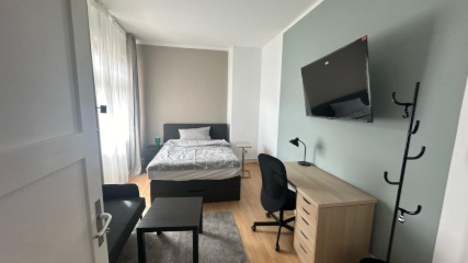 3er-WG in Bockenheim Landgrafenstr. 33 "alles inkl." (Strom, Internet, Wasser, Heizung, Reinigung)