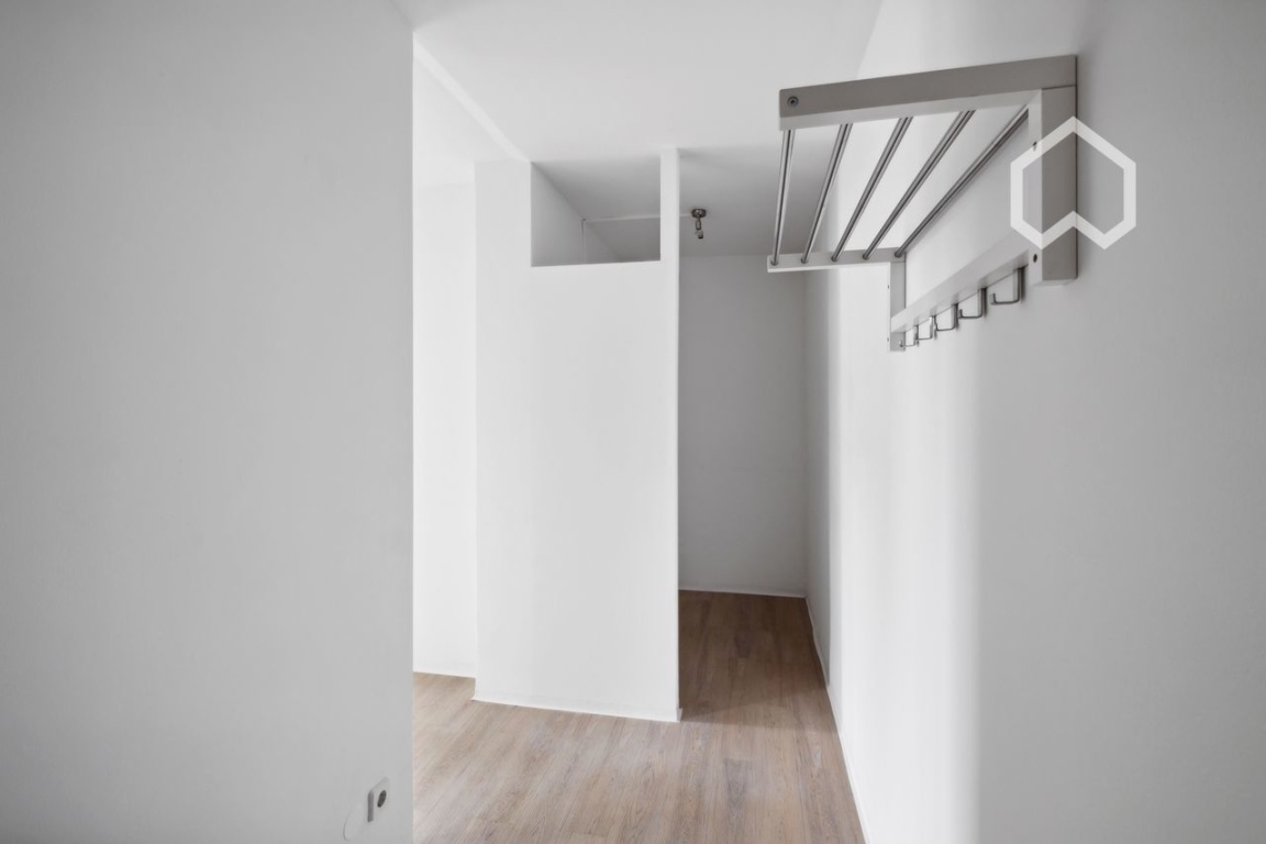 Co-Living: Eine helle, sehr modern und neuwertig eingerichtete Wohnung nahe Alster – Ifflandstraße, 22087 Hamburg – Vorschaubild 15