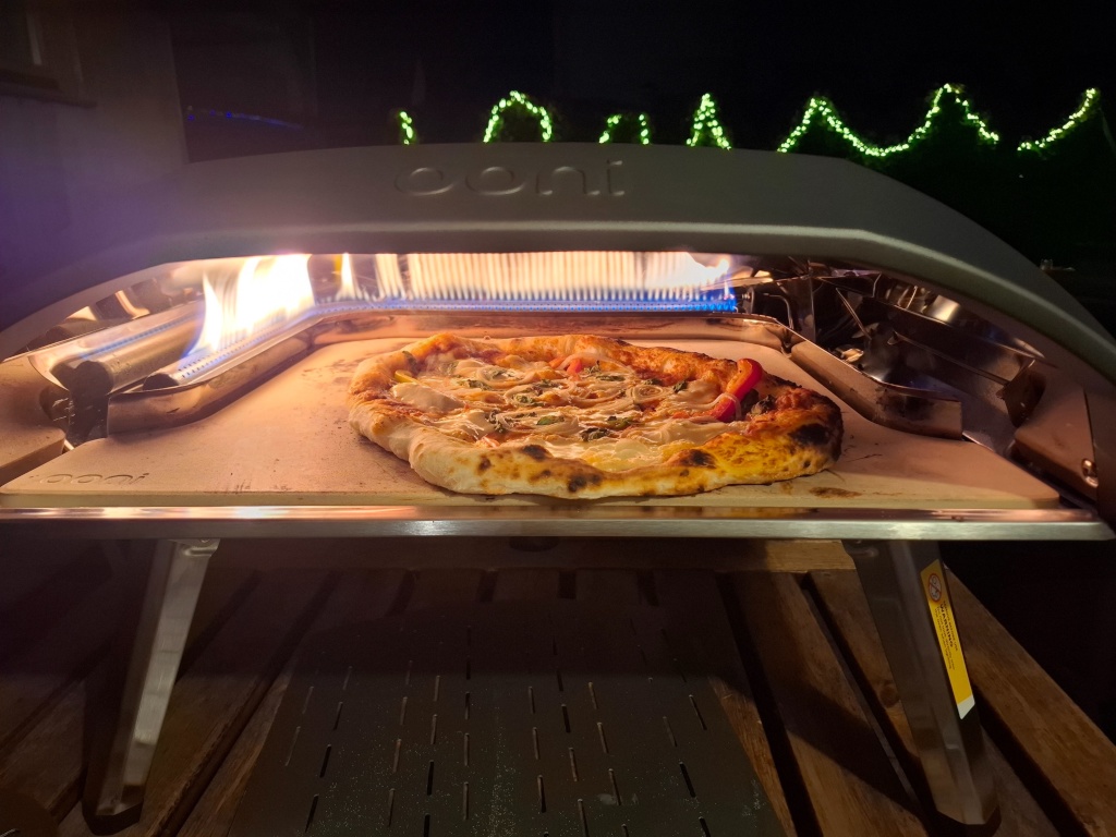 Habitación en WG Flughafen Amselweg 12 - Pizza in only 2 minutes