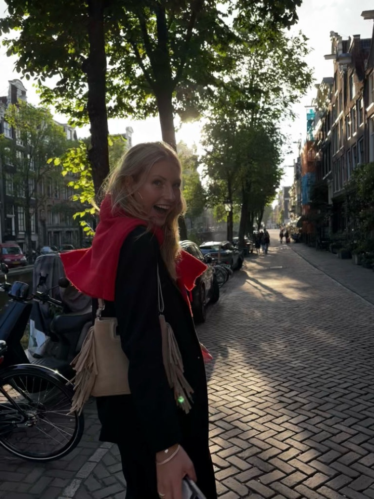 Anzeigenbild: Suche eine nette WG in München :)