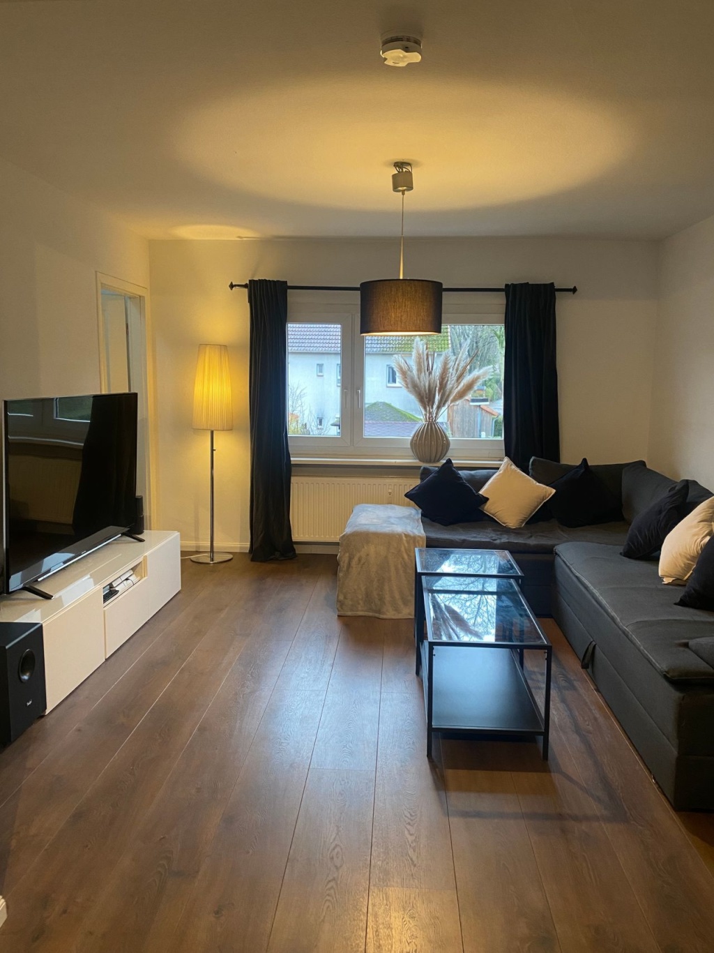 Ruhiges, modernisiertes Mittelreihenhaus in Hamburg Sülldorf mit Gartenanteil – Op'n Hainholt, 22589 Hamburg Blankenese – Vorschaubild 2